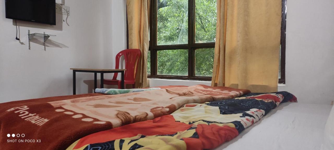 Jahangir cottage pahalgam Bagian luar foto