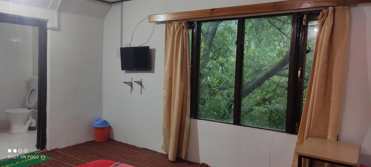 Jahangir cottage pahalgam Bagian luar foto